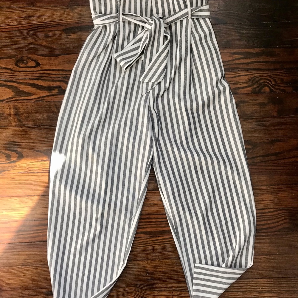 DONATED Venti 6 Ankle length paper bag pants